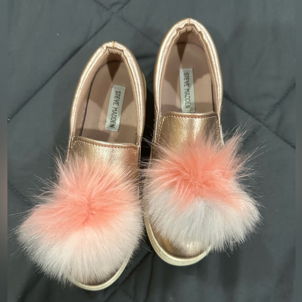 Steve Madden Gold Pink and Pink and White Pom Pom Shoes